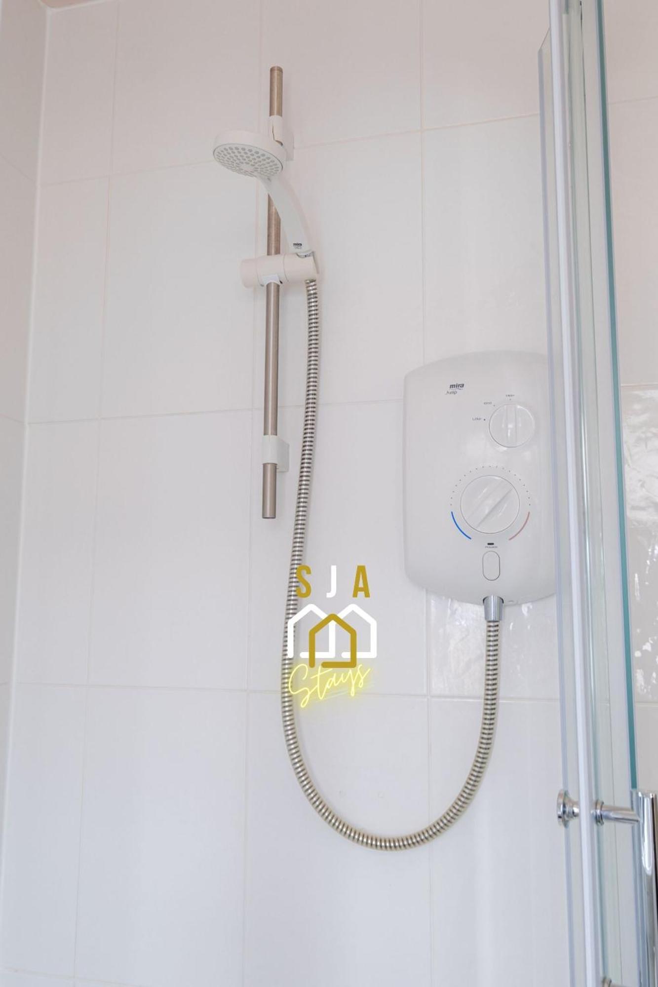 Banchory House - Sja Stays - 2 Bed House 객실 사진